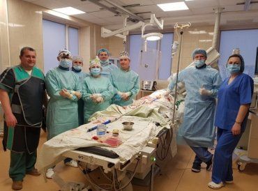 Операцію з ендопротезування аорти вперше проведено в столиці Закарпаття