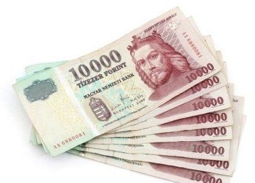 Вниманию жителей Закарпатья: Старые купюры в 10000 форинтов в ходу только до конца года