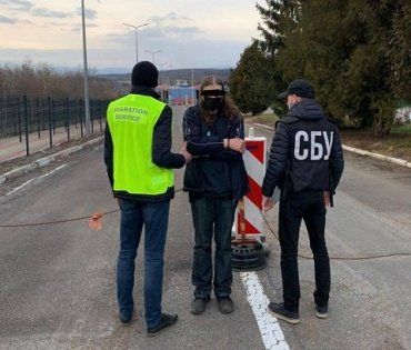 В Закарпатье миграционщики выдворили нелегала-словака