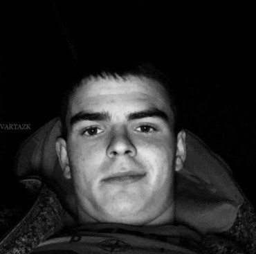 В Закарпатье 23-летнего самоубицу с петлёй на шее нашли родные 