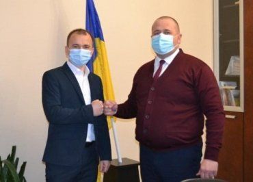 В Закарпатье чиновника уволили из-за венгерского гражданства