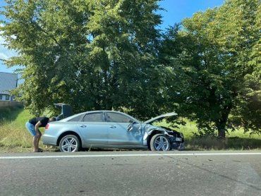 Авария в Закарпатье: На ровном месте столкнулись два авто 