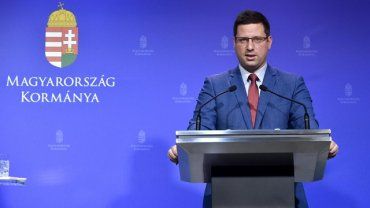 Венгрия не будет вводить локдаун по примеру соседних стран, - Гергей Гуйяш