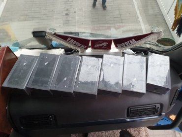 Контрабандные мобилки доехали только до таможенного поста Ужгород 