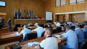 В областном центре Закарпатья новая сессия городского совета – на повестке дня законность решений депутатов