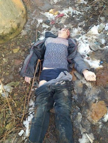 В Закарпатье нашли труп мужчины со следами избиения 