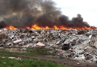 В Закарпатье произошли пожары на свалках бытовых отходов
