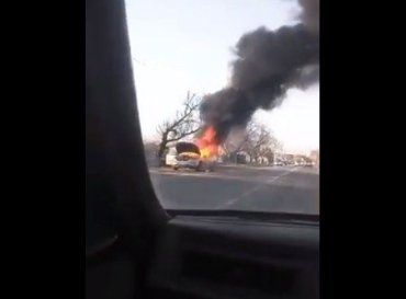 В передмісті Ужгорода на трасі за кілька хвилин згорів автомобіль