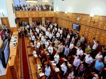 На Закарпатті все планом, в "Білому домі" сформувалася нова більшість. 