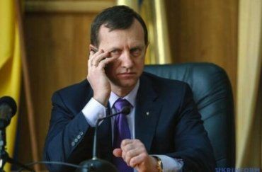 Не уследил: У мэра Ужгорода по-полной сдают нервы