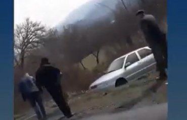 На Закарпатье один водитель попал в неприятную ситуацию 
