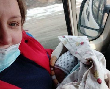 Фельдшер «скорой» помогла родить женщине в Закарпатье пятого ребёнка