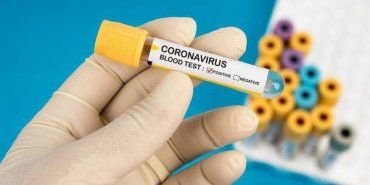 Врачи сделали повторный тест на COVID-19 женщине из Мукачево: Результат конфузит 