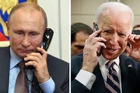 Байден и Путин в эти минуты говорят по телефону
