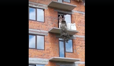 В Закарпатье ремонтники во время своей работы нарушили как минимум один закон 