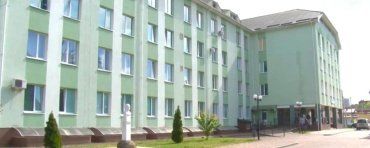 Гудел, как улей: Областная больница в Ужгороде приходит в себя после ужаса с коронавирусом 