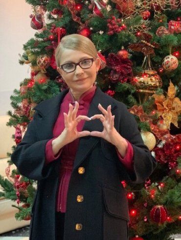 Тимошенко одним жестом показала будущее украинцев - ЖОПА ! 