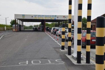 Венгрия вернула возможность пересекать границу через два КПП в Закарпатье 
