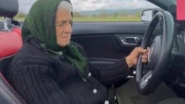 Миллионы просмотров: Бабушка Рина из Закарпатья официально известна на всю Украину 