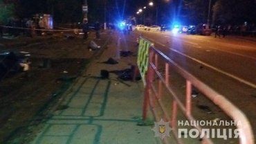 Погибли все, кто стоял на остановке: смертельное ДТП в Одессе