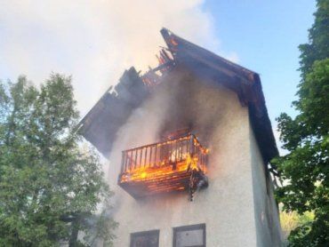 В Мукачево пожар разрушил дачным дом 