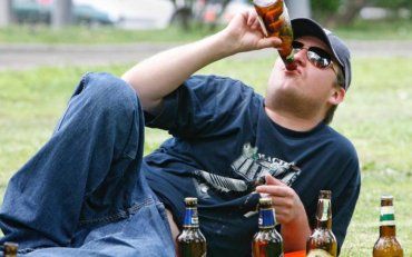 За распитие алкоголю в общественных местах будут увеличены штрафы