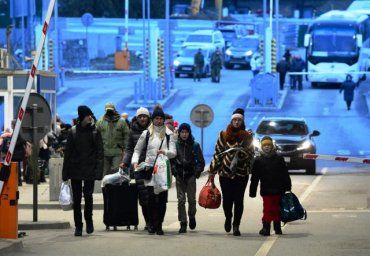 Половина жителей Словакии негативно относятся к украинским беженцам 