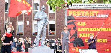 В Западной Германии не было до сих пор ни одного бюста или статуи Ленину