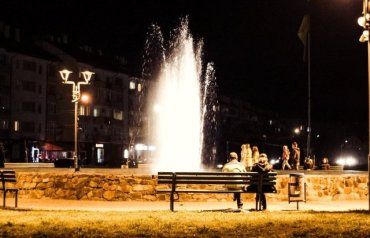 В Мукачево возле фонтана искали взрывчатку