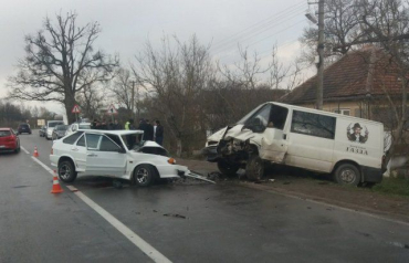 Сумасшедшие лихачи в Закарпатье устроили еще одно ДТП: Авто выглядят пугающе 