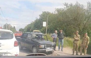 ДТП в Закарпатье: От удара у авто лопнуло лобовое стекло 