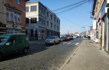 В Закарпатье ребёнок попал под колёса микроавтобуса на пешеходном переходе 