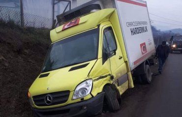 ДТП в Закарпатье: Грузовик вылетел из неоткуда и столкнулся с микроавтобусом