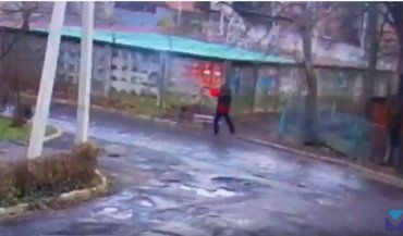 Резонансная перестрелка в Мукачево: Журналистам удалось заполучить эксклюзивное видео со стрелком 