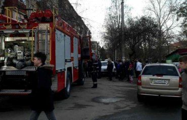 В Мукачево разгорелся пожар с микрорайоне Черемушки 