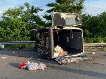 Трое пассажиров микроавтобуса, который попал в смертельное ДТП, больны на коронавирус 