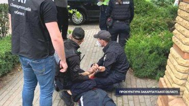 Ублюдок, напавший с ножом на прохожего в Ужгороде, заплатит по заслугам 