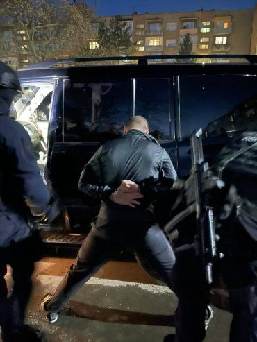 Спецоперация в Мукачево: Двое задержанных с целым список преступлений, входят в круг вора в законе "Умка"