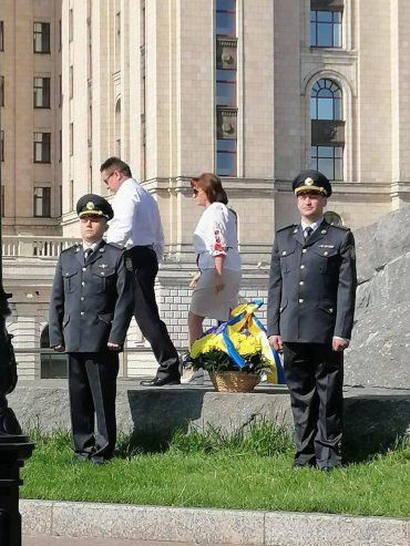 Военнослужащие Украины в форме. Центр Москвы. Сегодня , 24 августа 2021 
