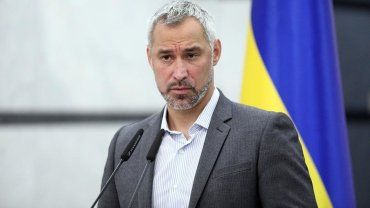 Больше двухсот нардепов проголосовали за отставку Рябошапки 