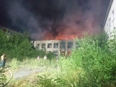 В Закарпатье школу охватил огонь