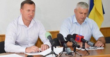 Мер Ужгорода внес три миллиона гривен залога за своего подельника-казнокрада 