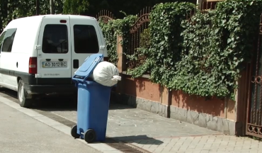 В Закарпатье проблема мусора стала поперек горла тысячи жителям