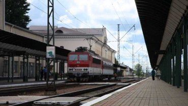 Проезд из Закарпатья в Венгрию и Словакию в прицепных вагонах будет дешевле