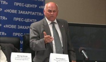Почетный президент "Говерлы" Иван Шуфрич угрожает снятием с чемпионата