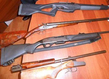 Жители Мукачевского района сдали в милицию 10 единиц оружия