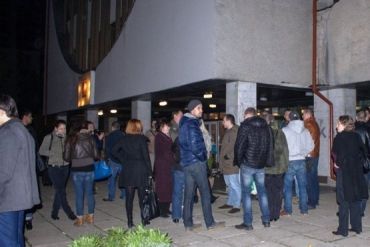 Протест с требованием перевыборов под городской ТИК Ужгорода