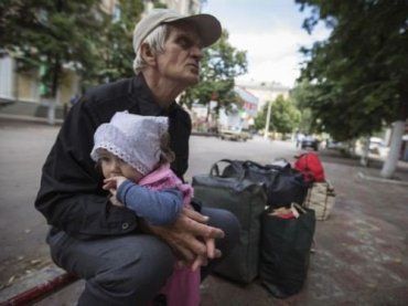 На Донбассе люди бросили свои дома, чтобы спасти свою жизнь