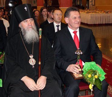Архиепископ Мукачевский и Ужгородский Феодор и губернатор Александр Ледида