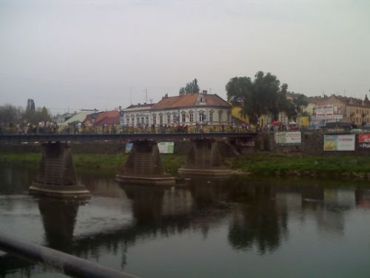 Ужгород. Пешеходный мост